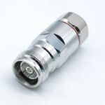 Connecteur 4.3-10 Femelle P/câble 1/2" Flex